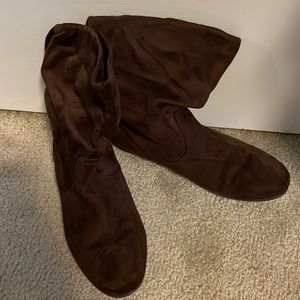 Chocolate brown boots!